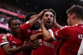 爱游戏官方入口-包含风云突变纽约尼克斯关键时刻绝杀压哨；英超版图或变；媒体盛赞；纪律约束更严格的词条-爱游戏官方入口