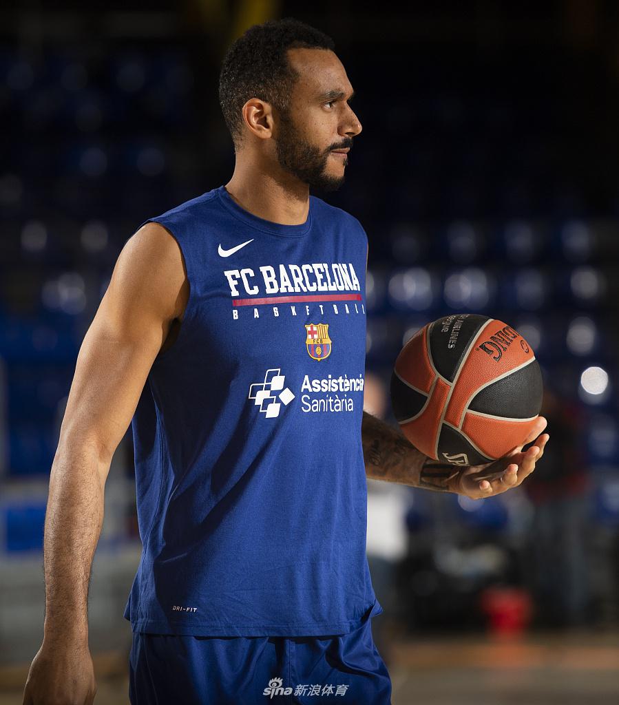 集结日犹他爵士调整名单以备欧篮联,防线松动环节打磨,更衣室稳定,资深球员宣示担当的简单介绍 集结日犹他爵士调整名单以备欧篮联,防线松动环节打磨,更衣室稳定,资深球员宣示担当的简单介绍